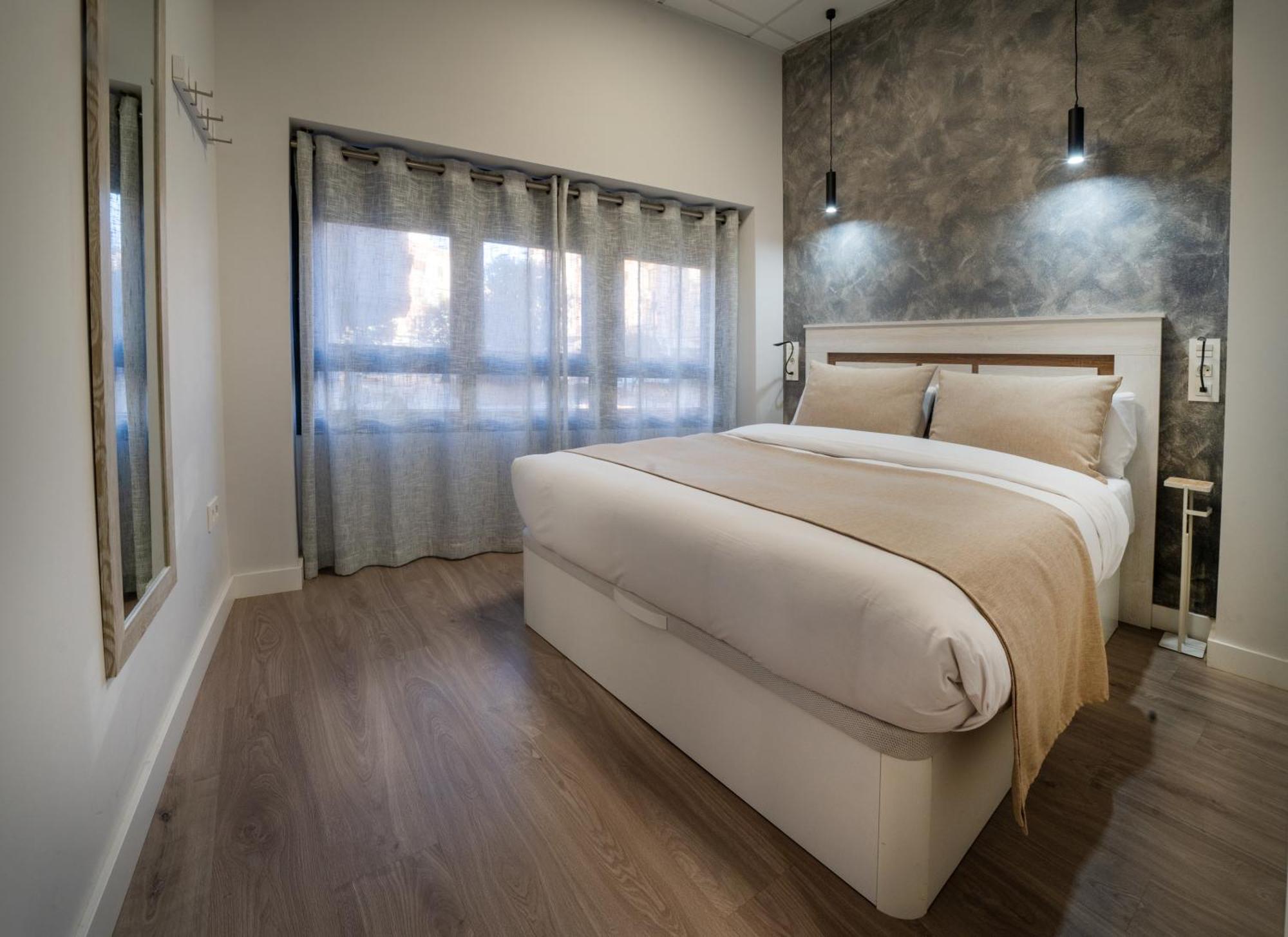 Apartamentos Aranda - Roble 아란다데두에로 외부 사진